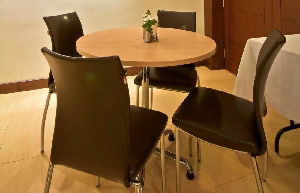 Hotel Apple Tree Gurgaon Exteriör bild